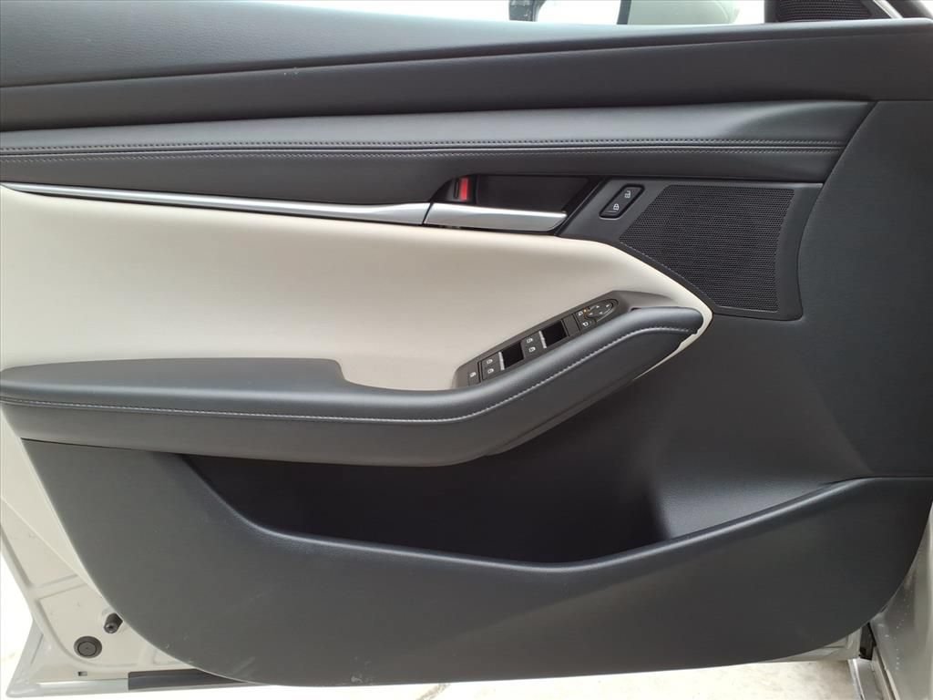 New 2026 MAZDA MAZDA3 2.5 S Sedan w/ Preferred Pkg FWD image 10