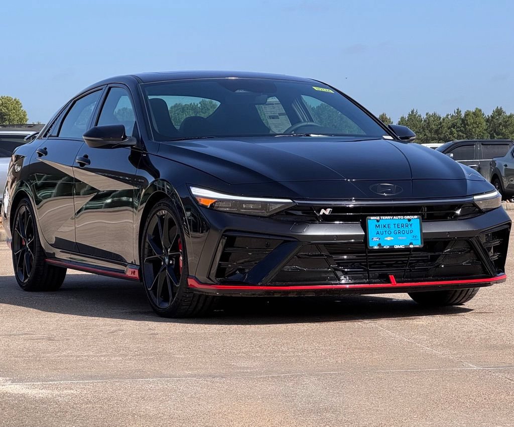 New 2026 Hyundai Elantra N FWD image 9