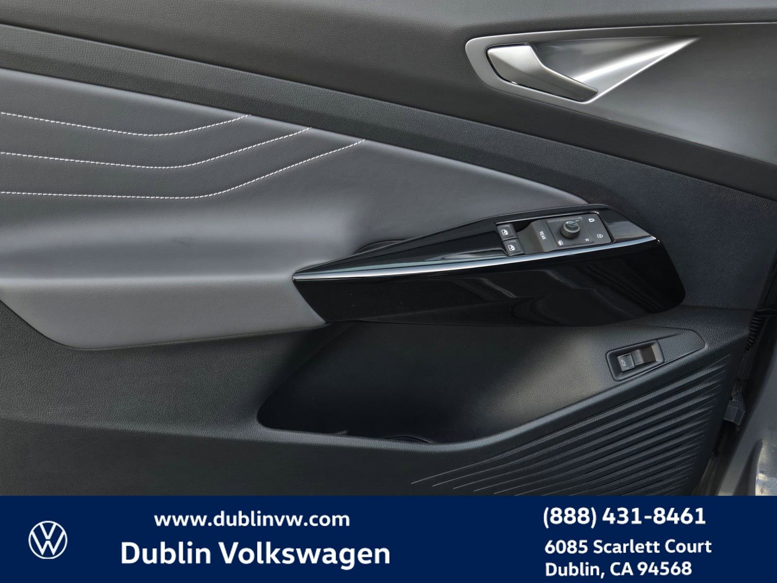 Used 2023 Volkswagen ID.4 Pro S RWD image 10