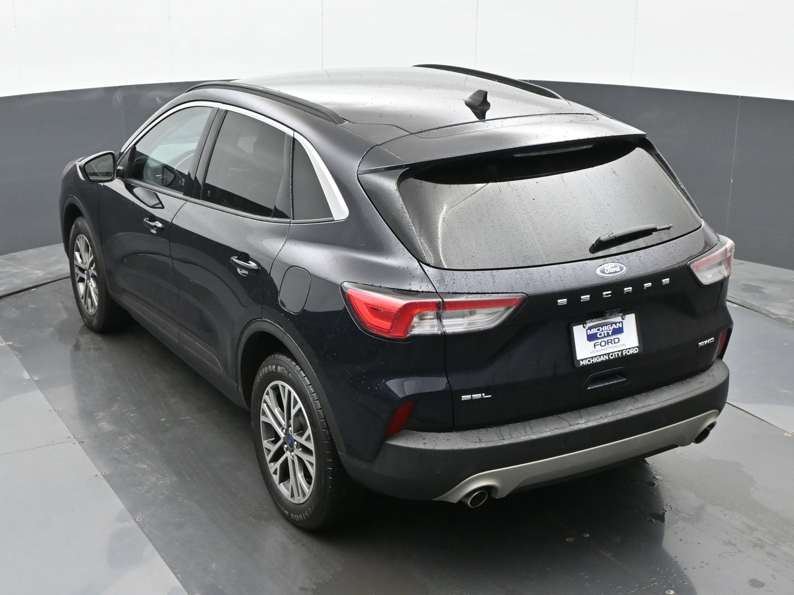 Used 2021 Ford Escape SEL image 34