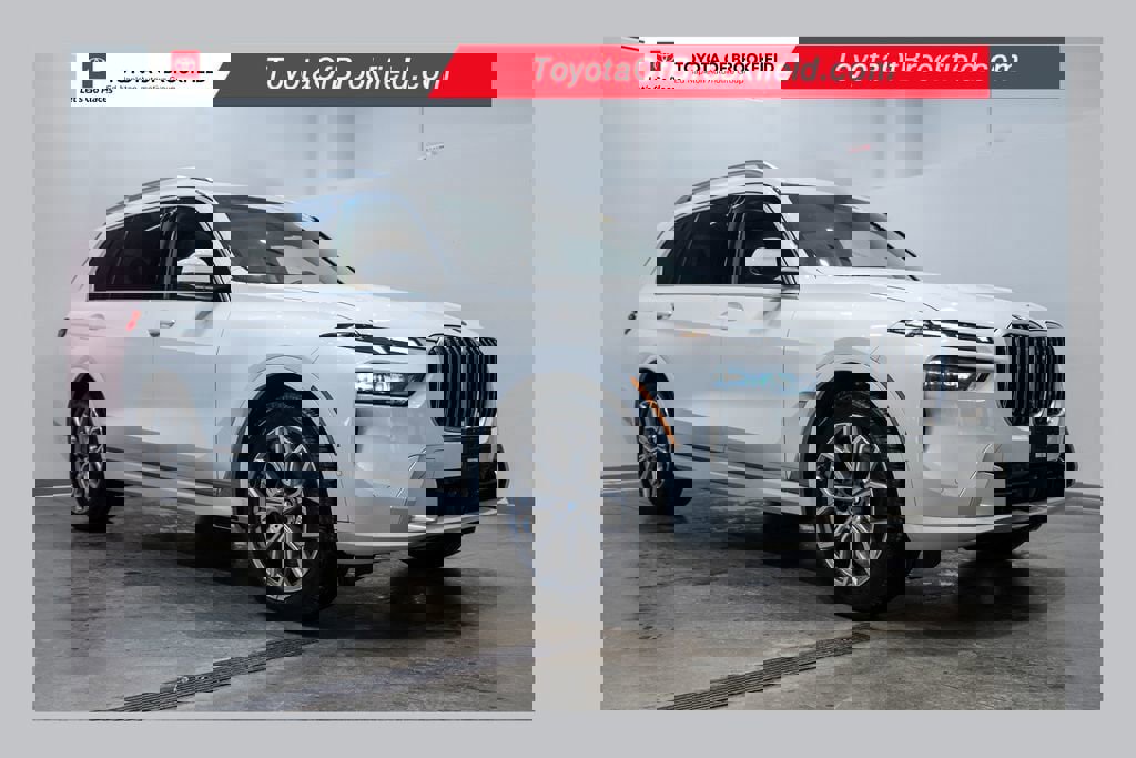 Used 2024 BMW X7 xDrive40i w/ Parking Assistance Package image 1