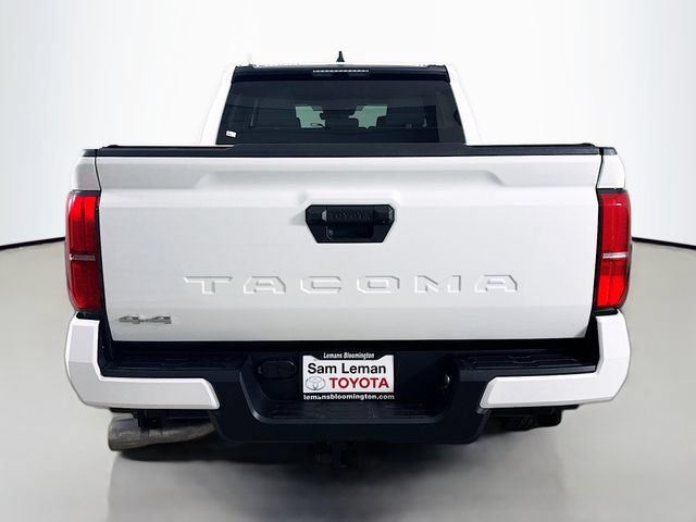 Used 2026 Toyota Tacoma SR5 AWD/4WD image 6