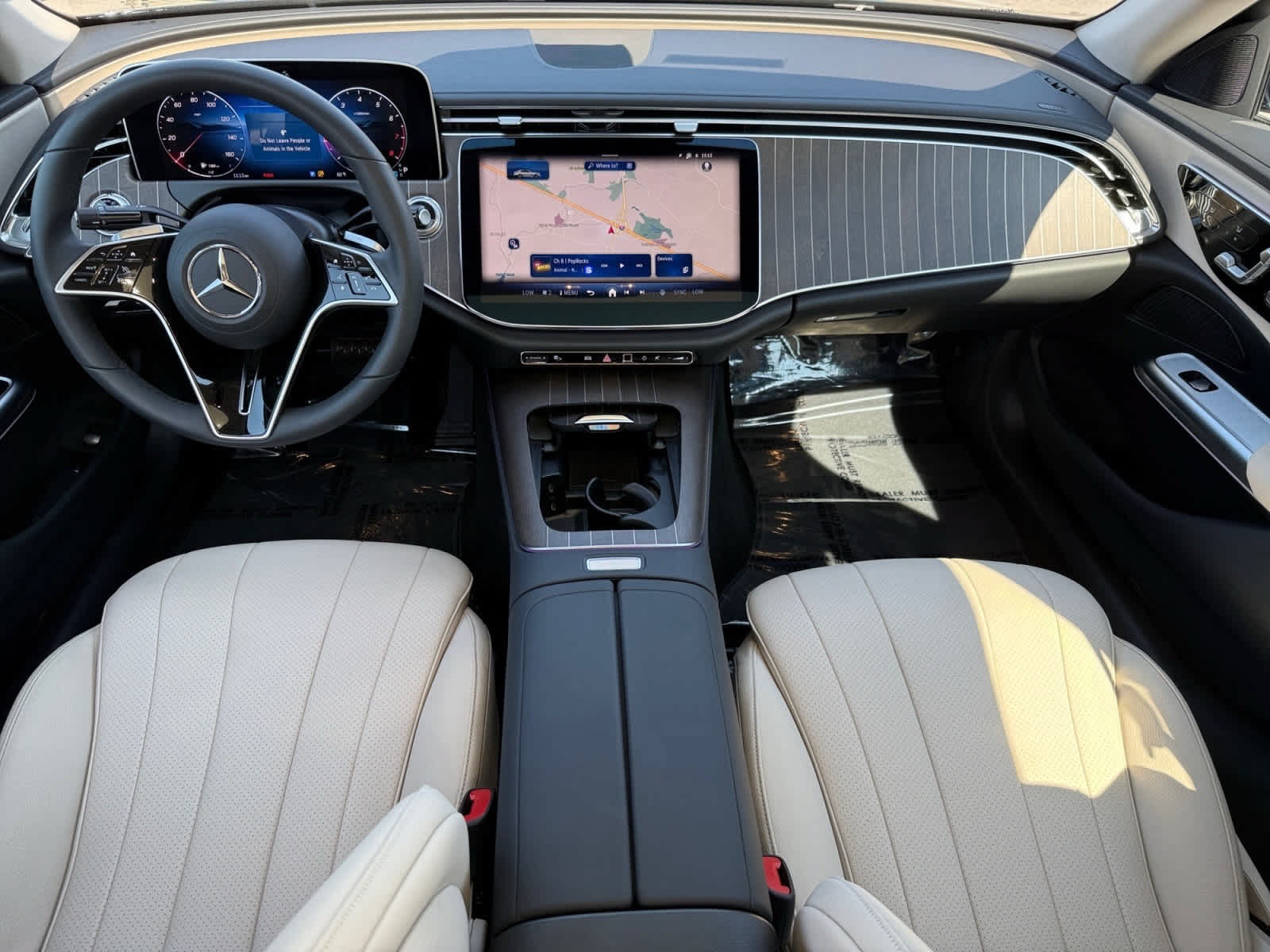 Used 2026 Mercedes-Benz E 350 4MATIC Sedan image 12
