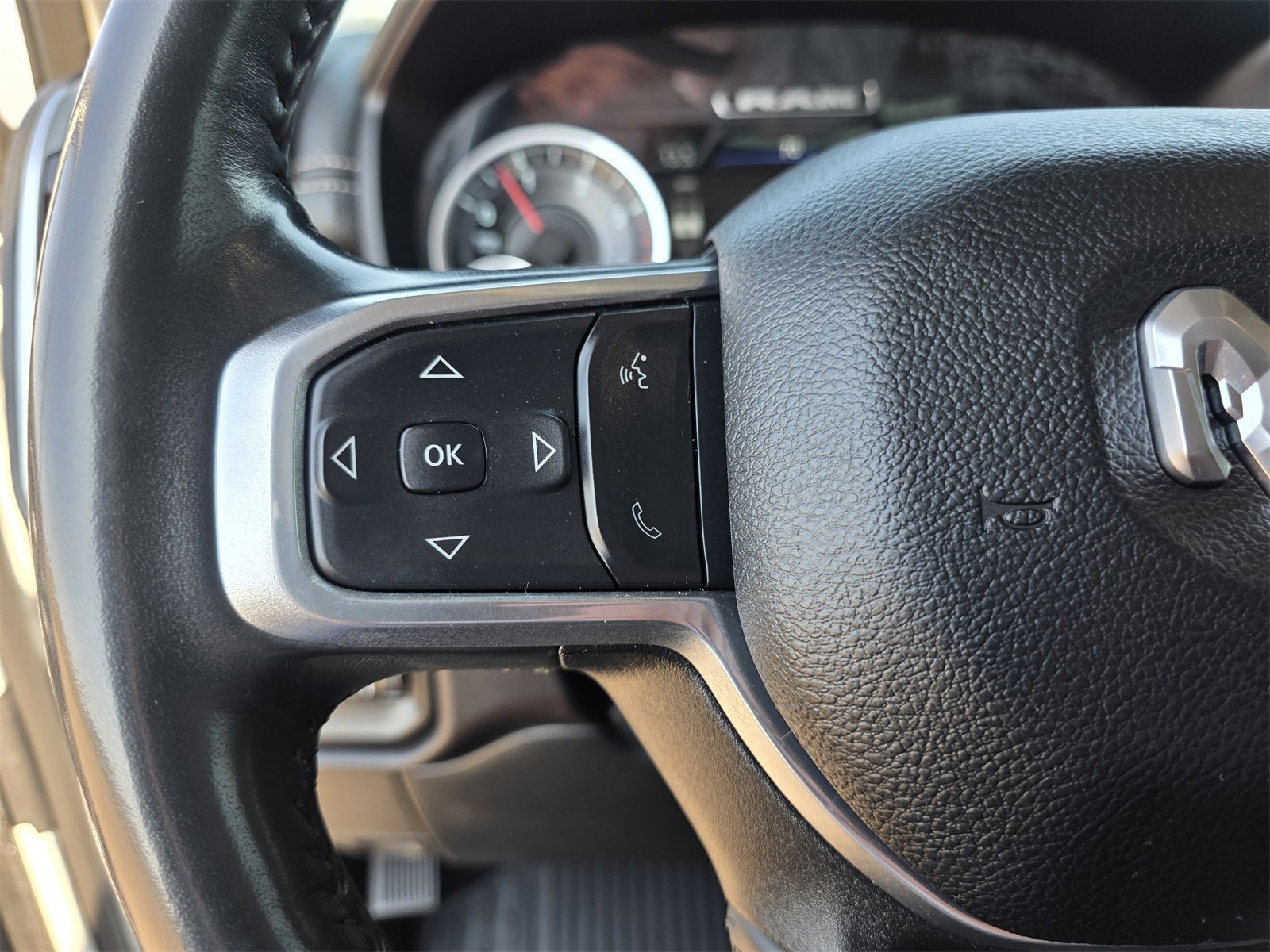 Used 2023 RAM 2500 Laramie image 29