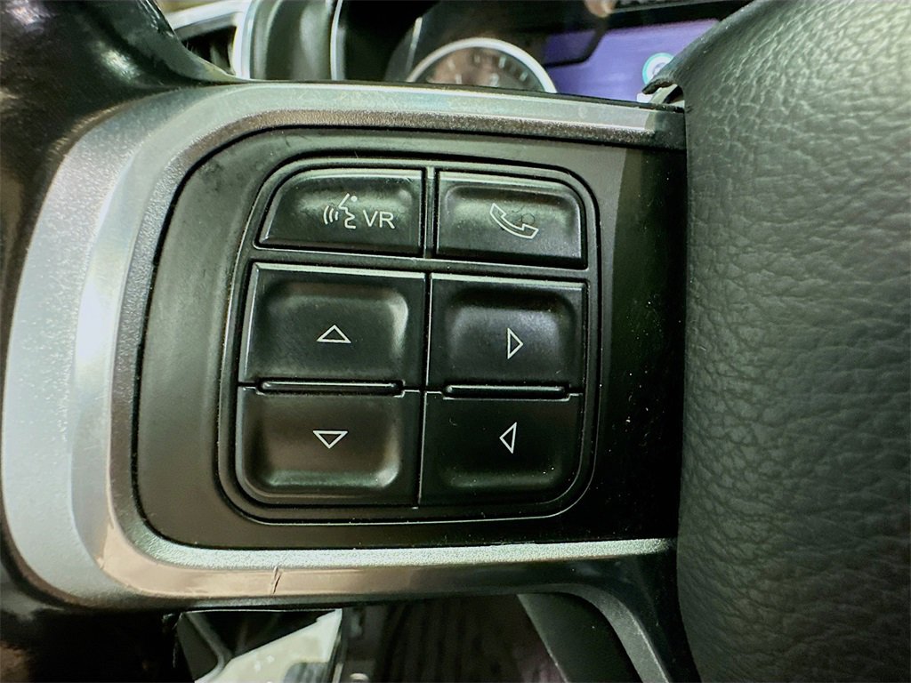 Used 2020 RAM 3500 Laramie image 32