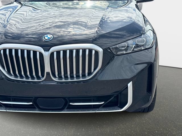 Used 2025 BMW X5 xDrive50e AWD/4WD image 9
