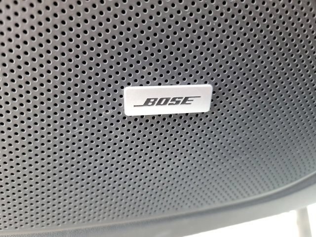 Used 2016 Chevrolet Camaro SS RWD image 12