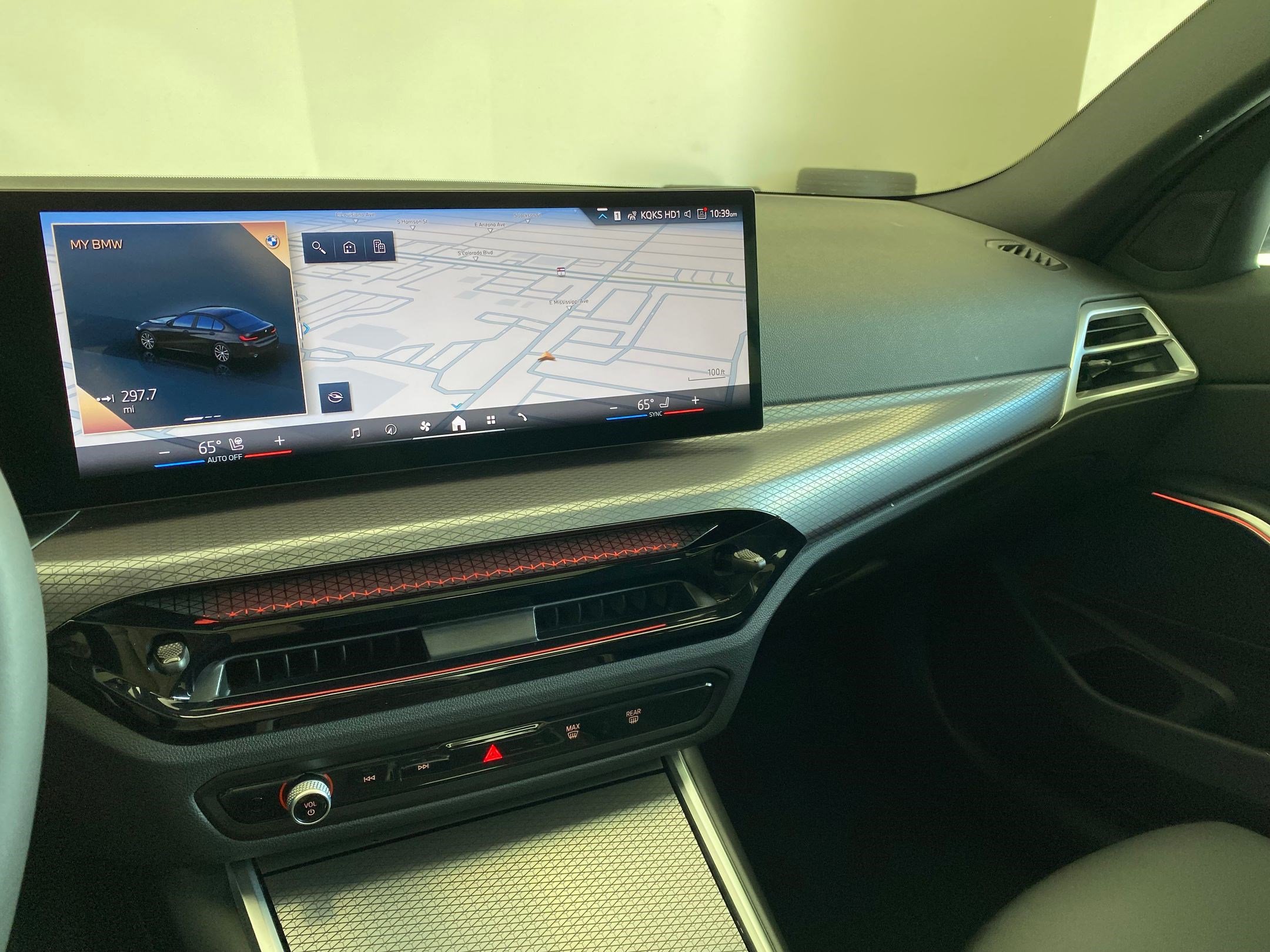 Used 2025 BMW 330i xDrive 330i xDrive w/ Convenience Package image 24