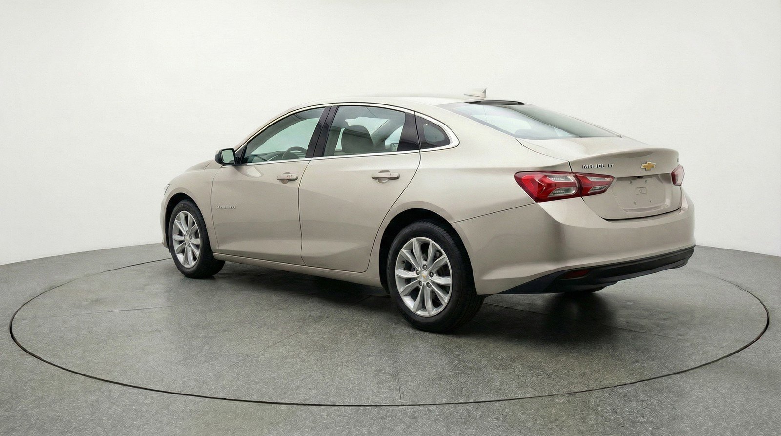 Used 2024 Chevrolet Malibu LT FWD image 6