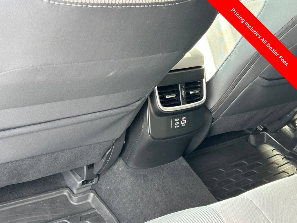 Used 2025 Subaru Legacy Premium AWD/4WD image 14