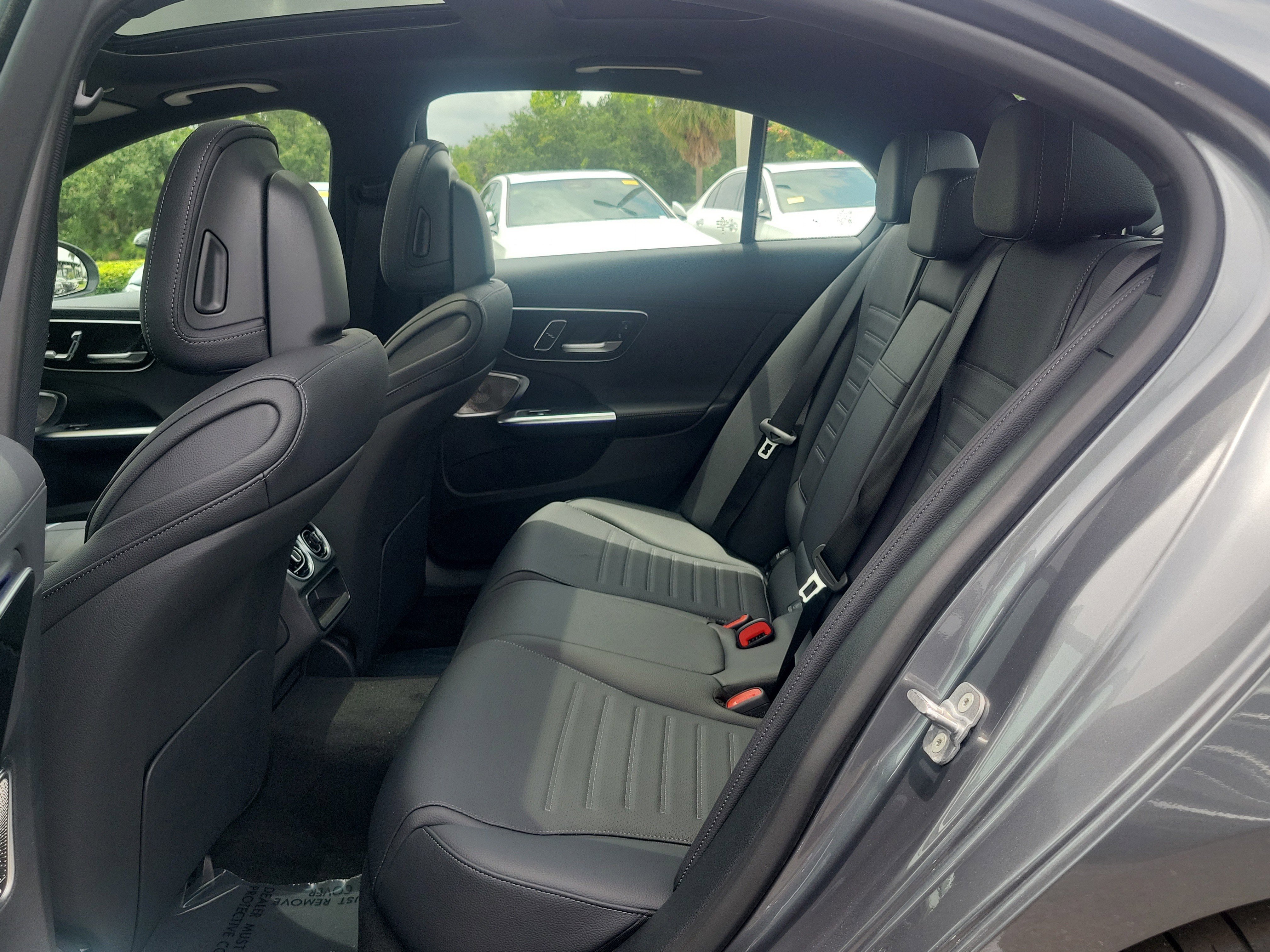 New 2025 Mercedes-Benz C 300 Sedan image 10