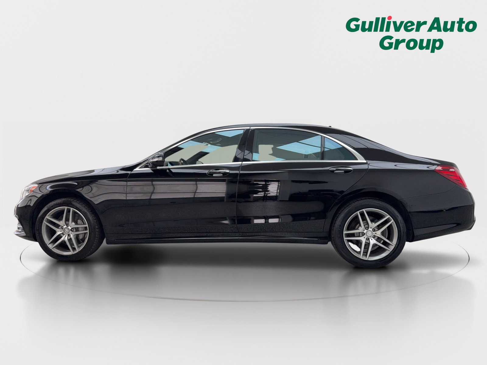 Used 2014 Mercedes-Benz S 550 Sedan w/ Sport Package image 3