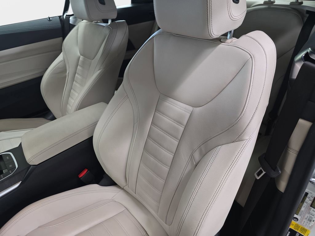 Used 2023 BMW M440i Convertible w/ Premium Package image 12