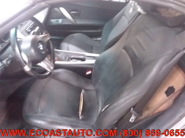 Used 2003 BMW Z4 2.5i RWD image 10