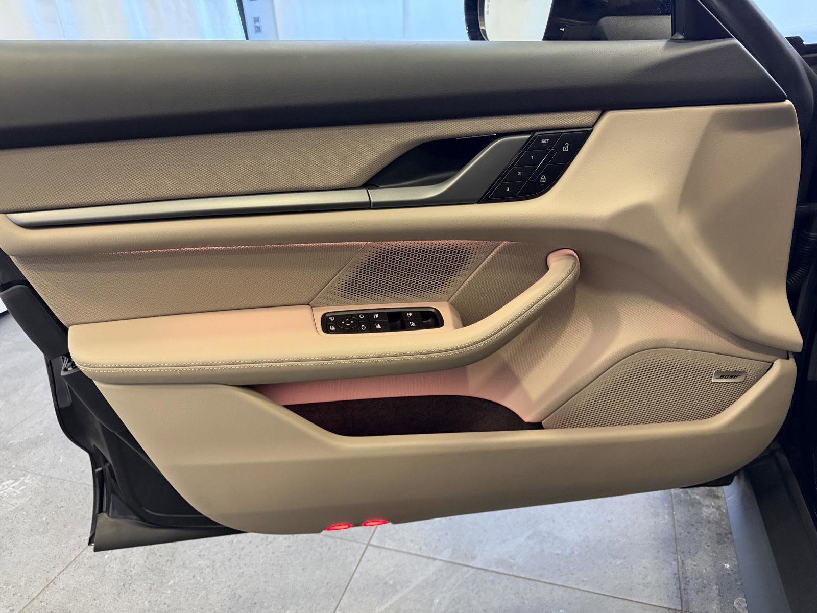 Certified 2025 Porsche Taycan image 15