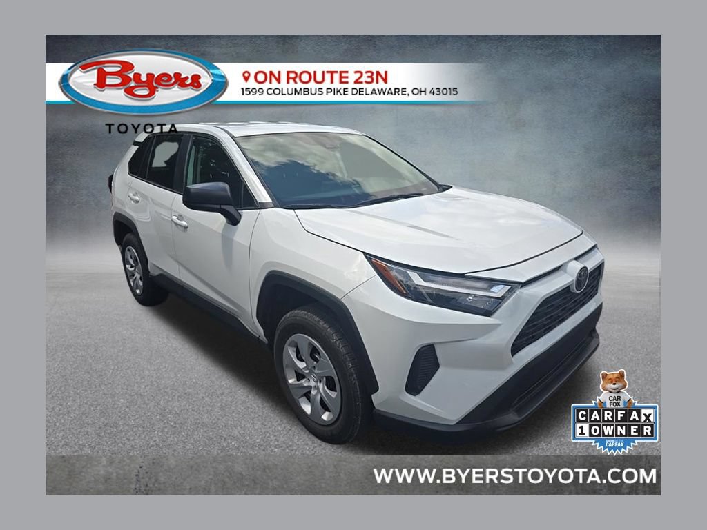 Used 2025 Toyota RAV4 LE AWD/4WD image 1