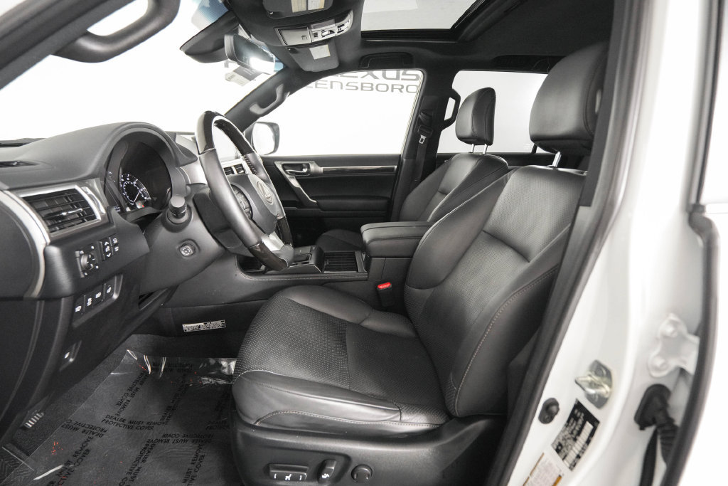 Certified 2023 Lexus GX 460 Luxury w/ Sport Design Package AWD/4WD image 9