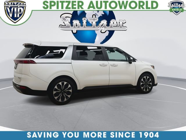 Used 2024 Kia Carnival EX FWD image 10