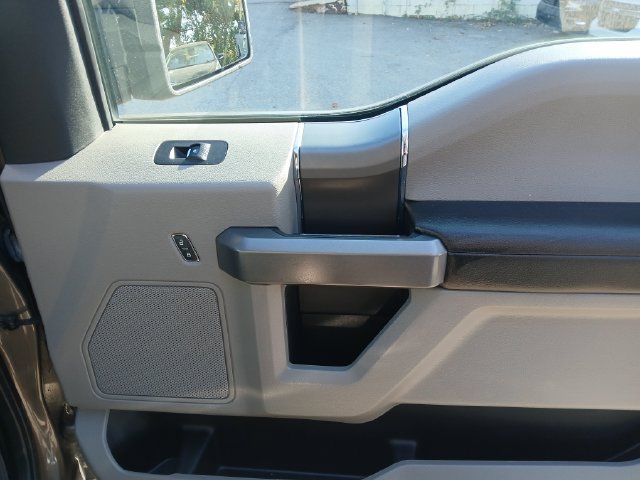 Used 2019 Ford F150 XLT w/ Equipment Group 302A Luxury AWD/4WD image 42
