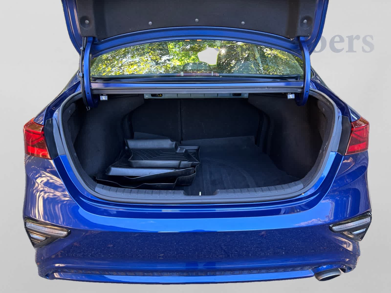 Used 2019 Kia Forte LXS FWD image 7