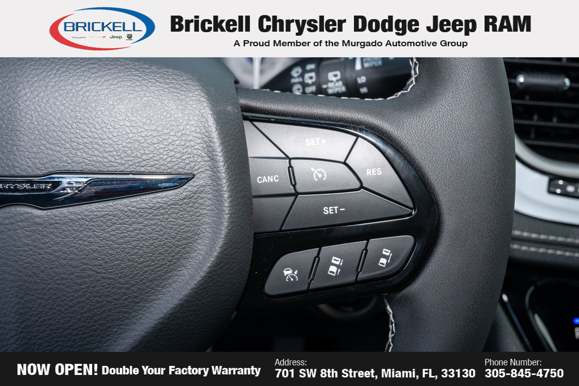 New 2026 Chrysler Pacifica Select image 32