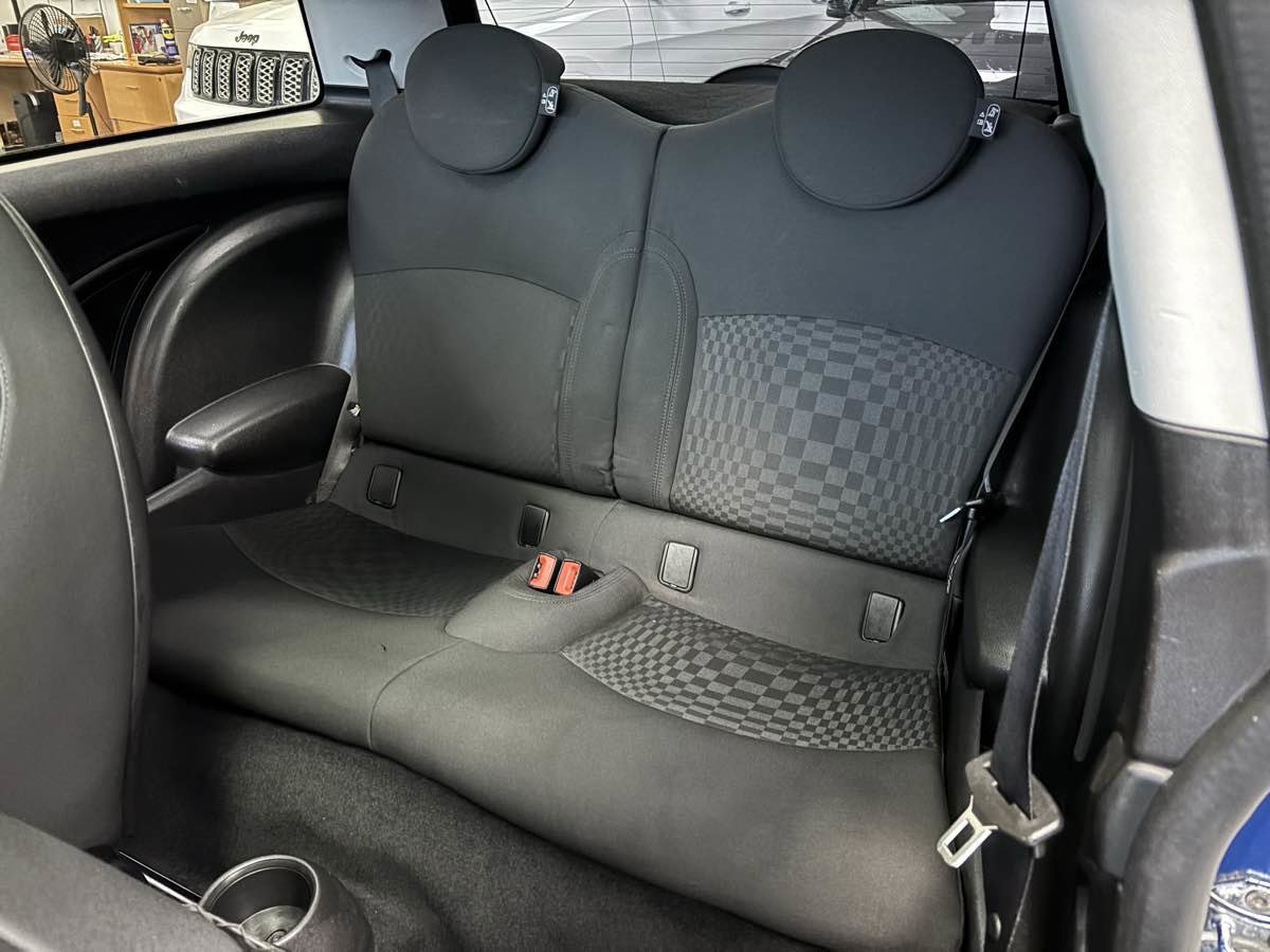 Used 2008 MINI Cooper Hardtop image 25