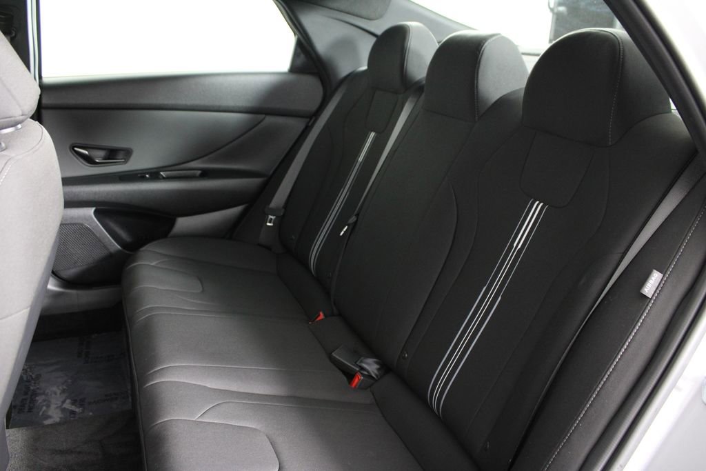 Used 2026 Hyundai Elantra Sport image 21