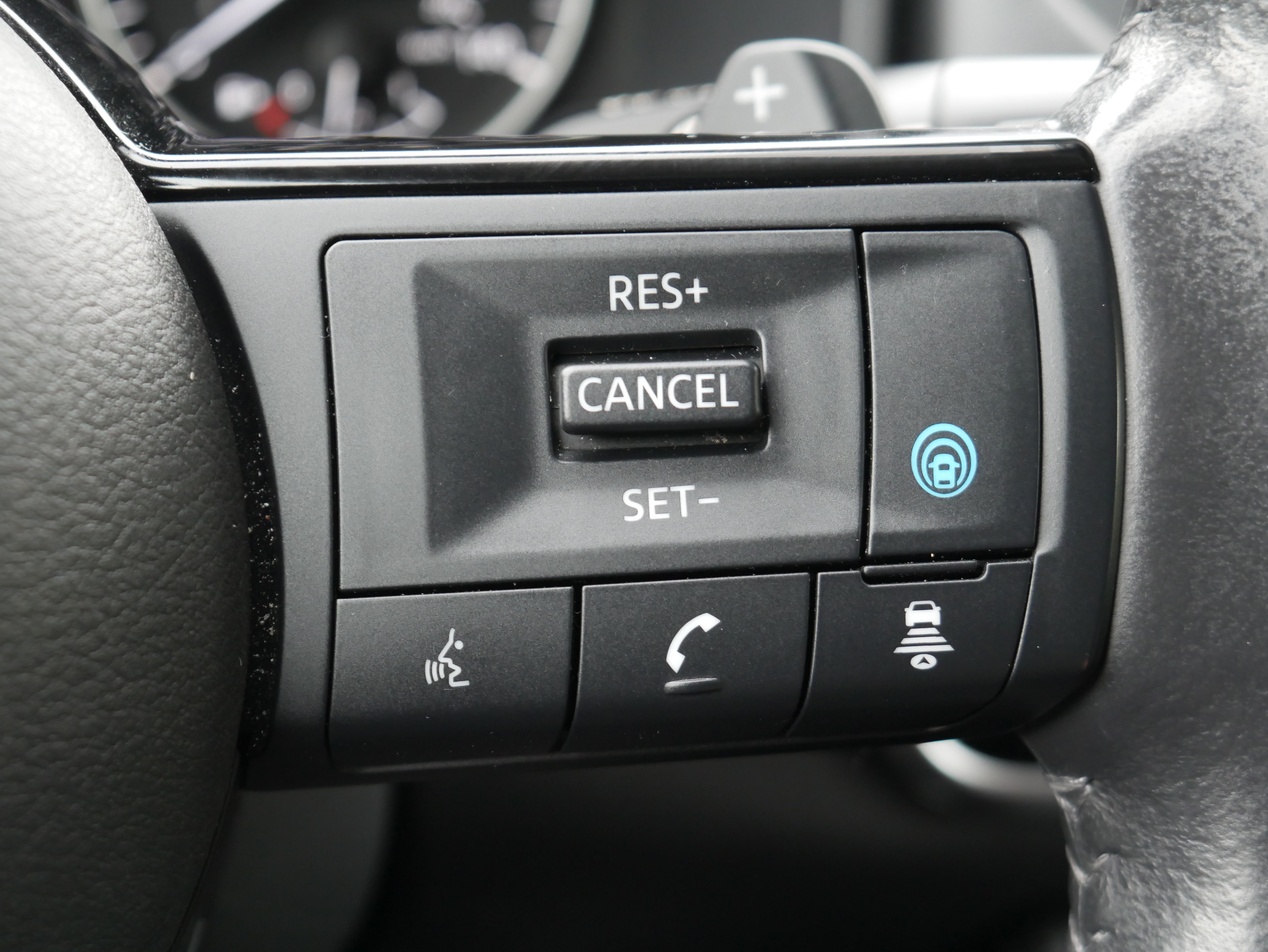 Used 2021 Nissan Rogue SL AWD/4WD image 25