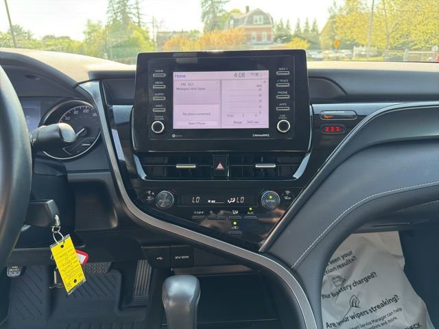 Used 2023 Toyota Camry SE FWD image 17