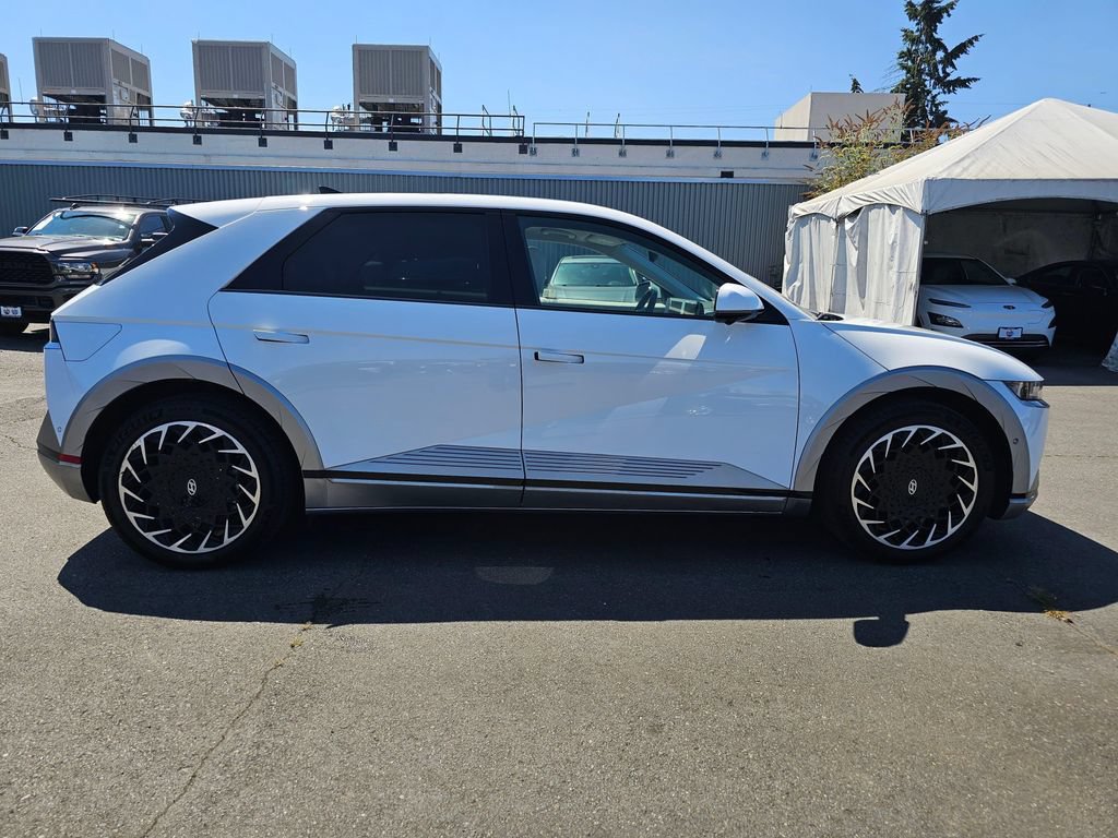 Used 2024 Hyundai Ioniq 5 Limited AWD/4WD image 8