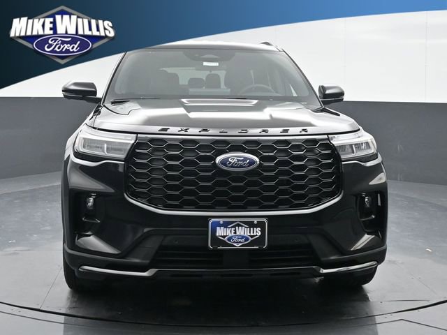 New 2026 Ford Explorer ST-Line RWD image 2