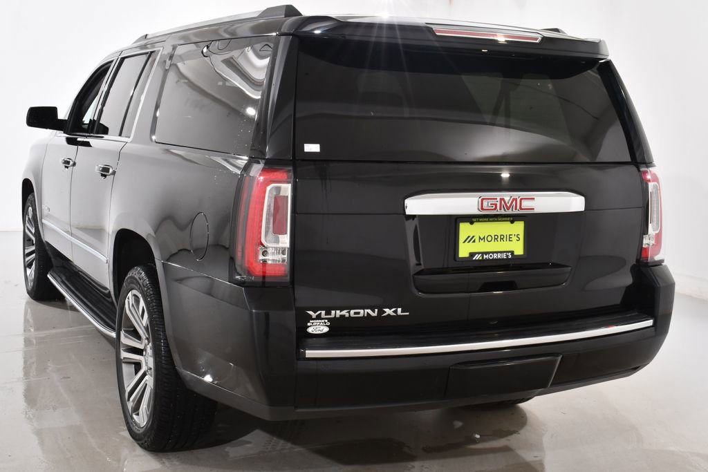 Used 2017 GMC Yukon XL Denali w/ Open Road Package AWD/4WD image 14