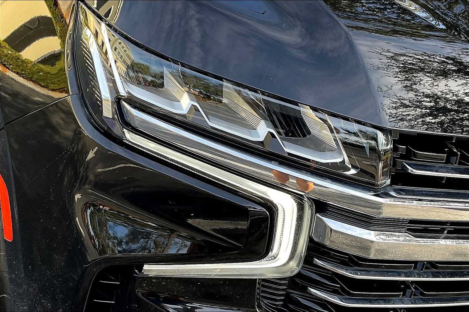 Used 2021 Chevrolet Tahoe LT w/ Luxury Package RWD image 28