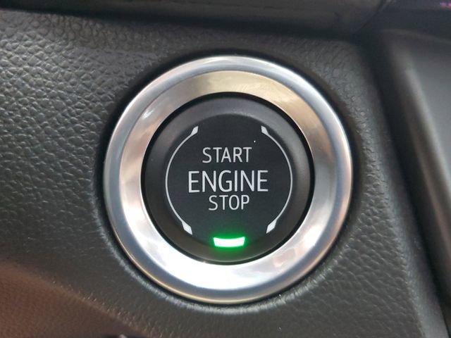 Used 2025 Cadillac CT4 Sport image 31