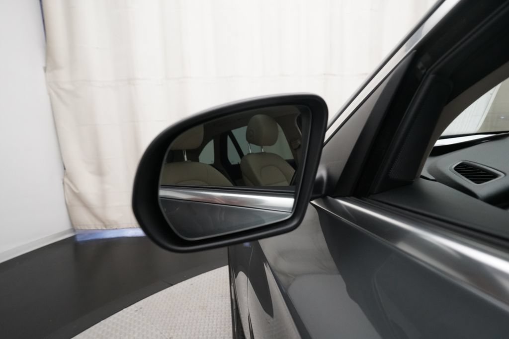 Used 2021 Mercedes-Benz GLC 300 4MATIC image 25