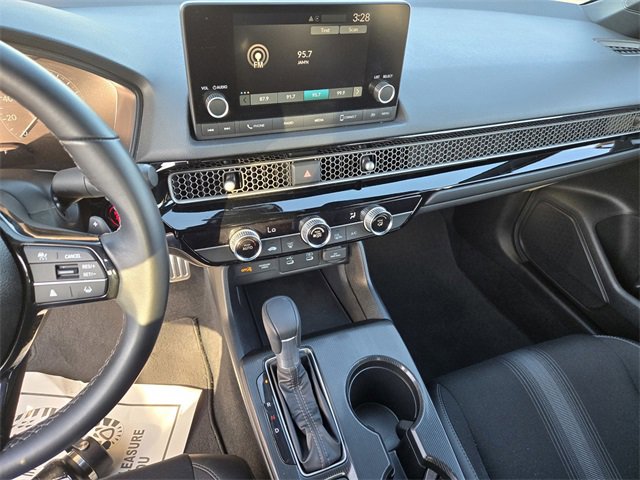 Used 2025 Honda Civic Sport image 23