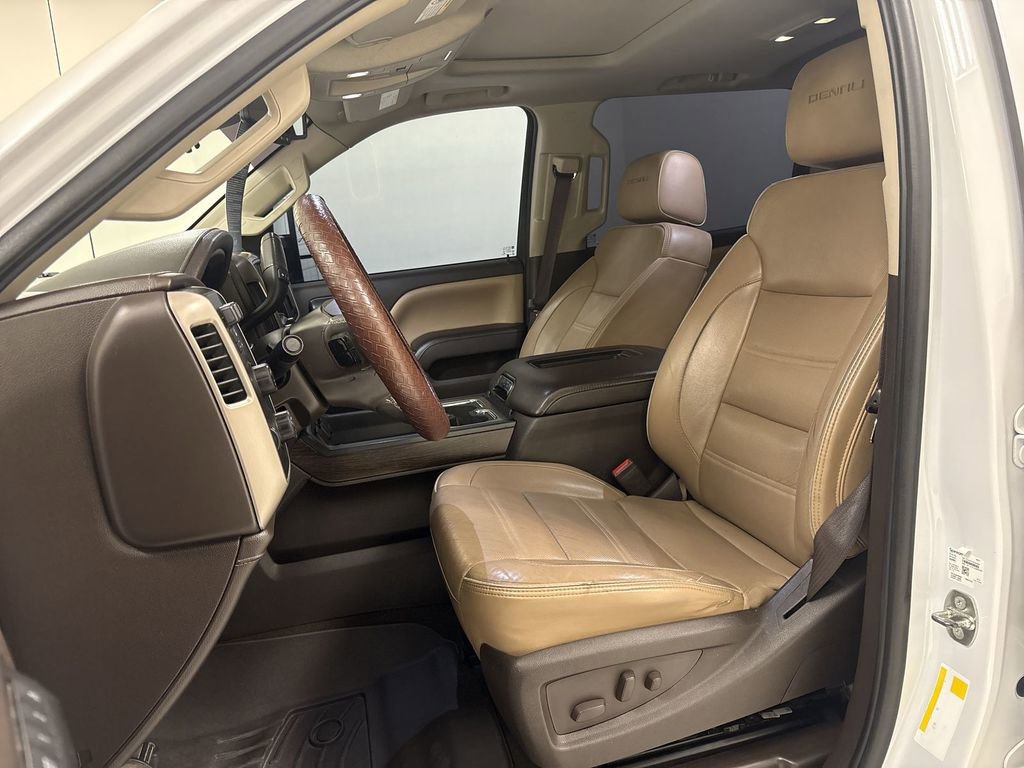 Used 2018 GMC Sierra 2500 Denali w/ Duramax Plus Package image 20