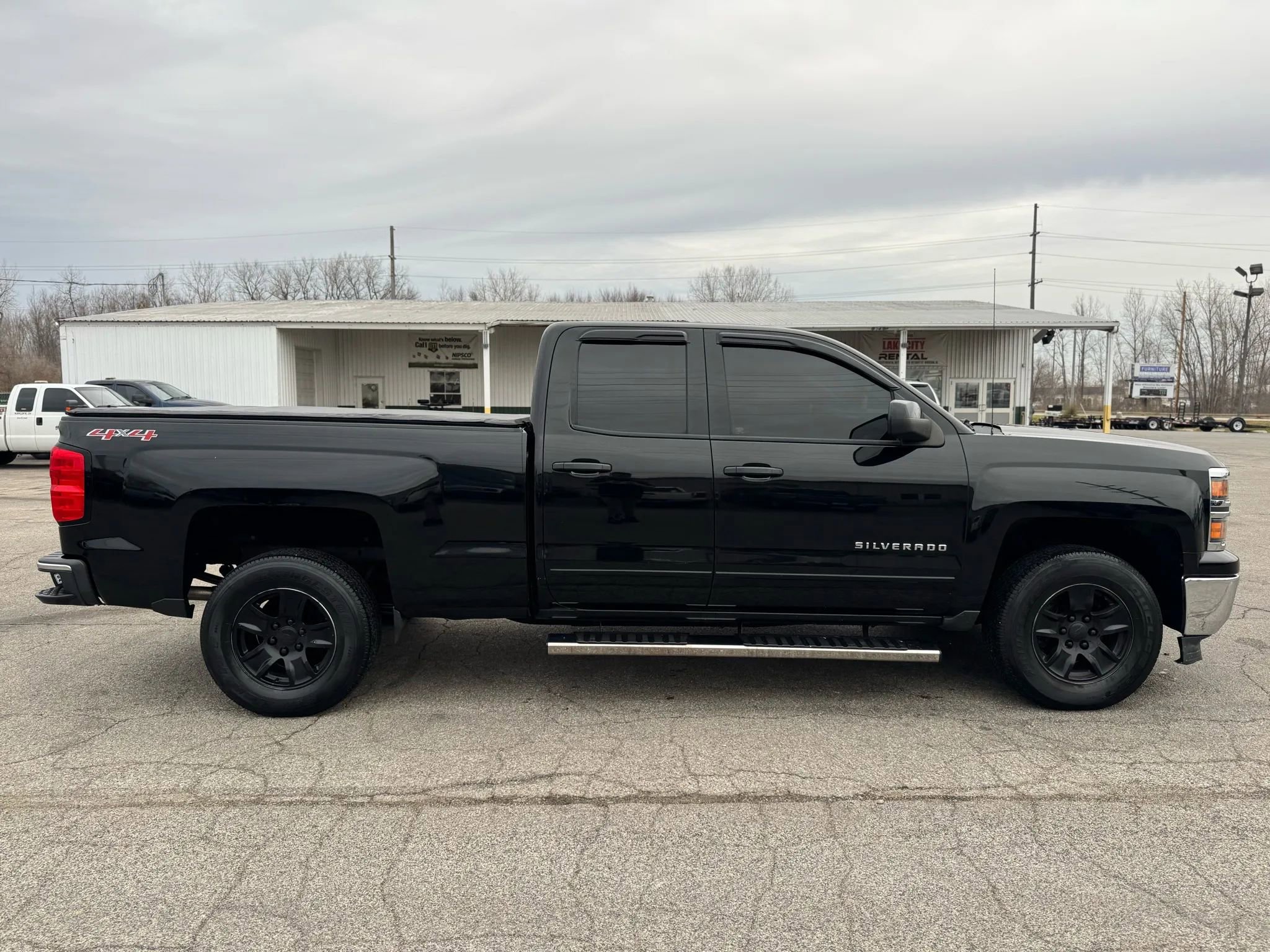 Used 2015 Chevrolet Silverado 1500 LT w/ All Star Edition image 4