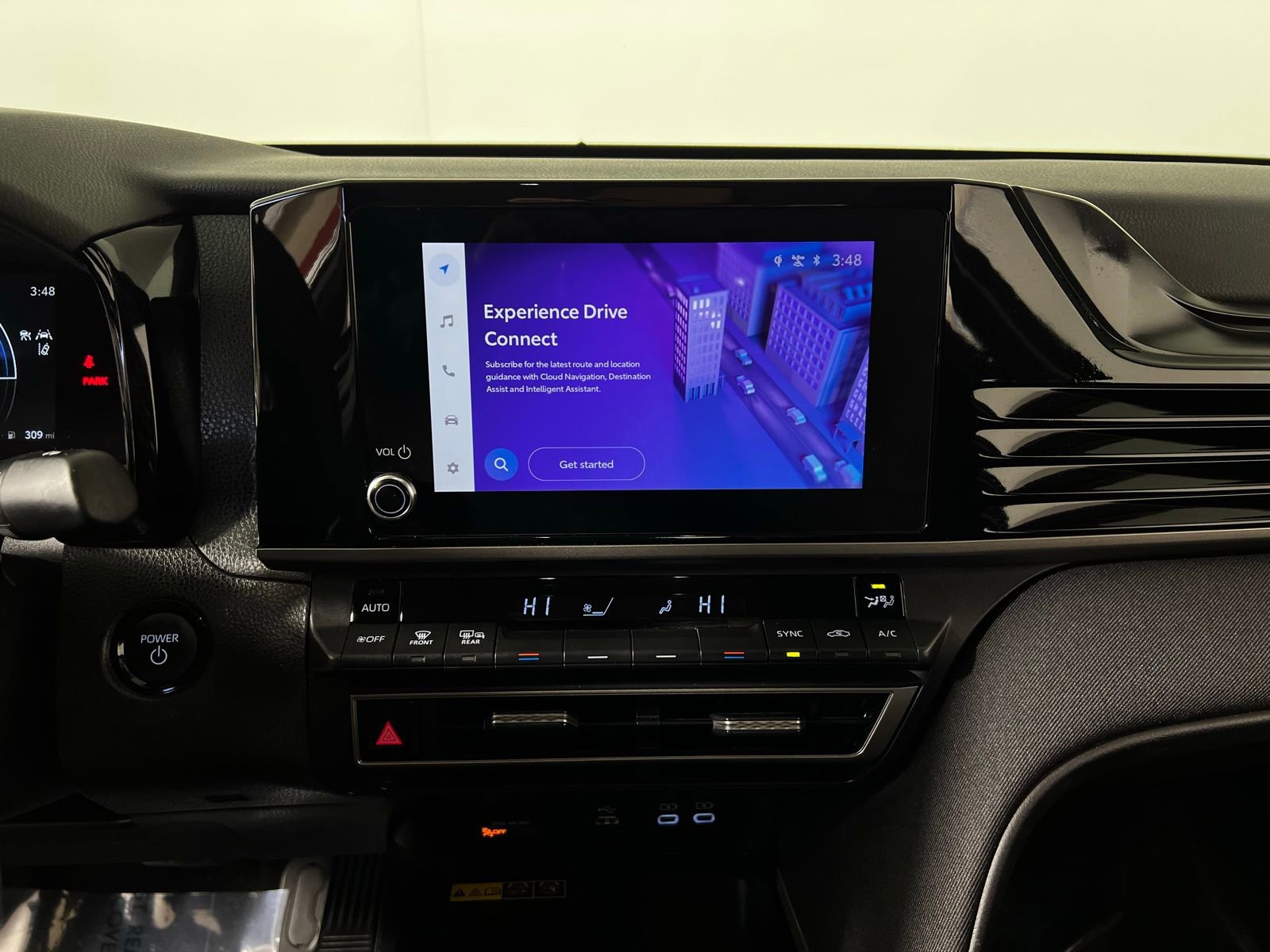 Used 2025 Toyota Camry LE image 17