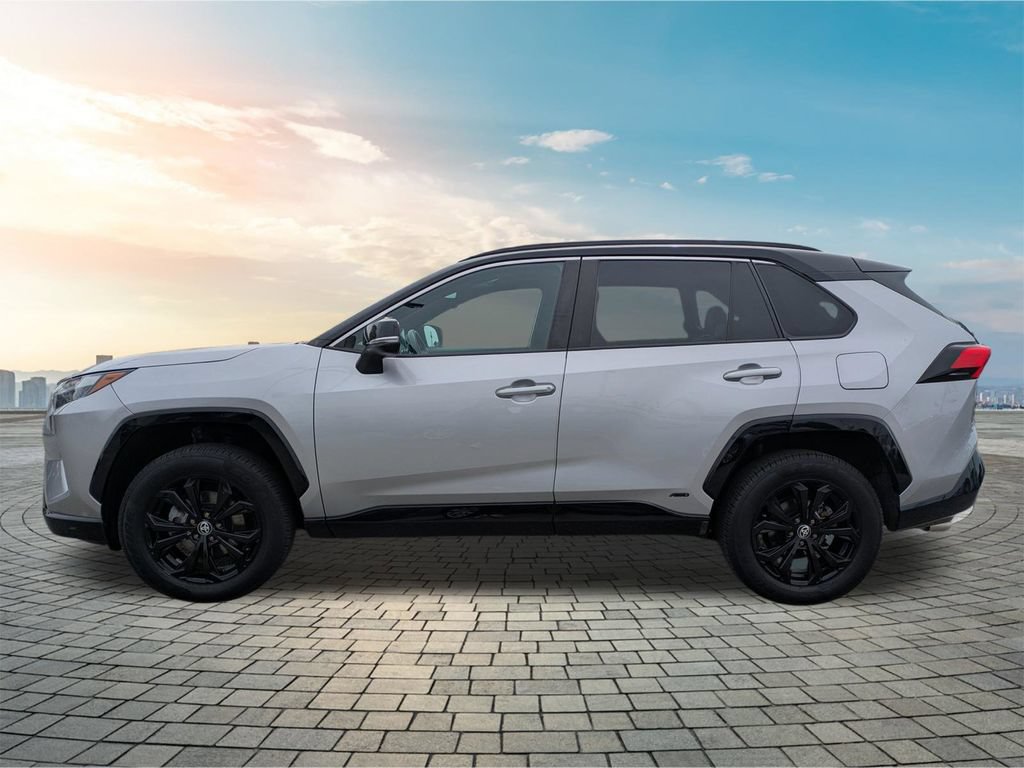 Used 2022 Toyota RAV4 XSE w/ XSE Grade Weather Package AWD/4WD image 8