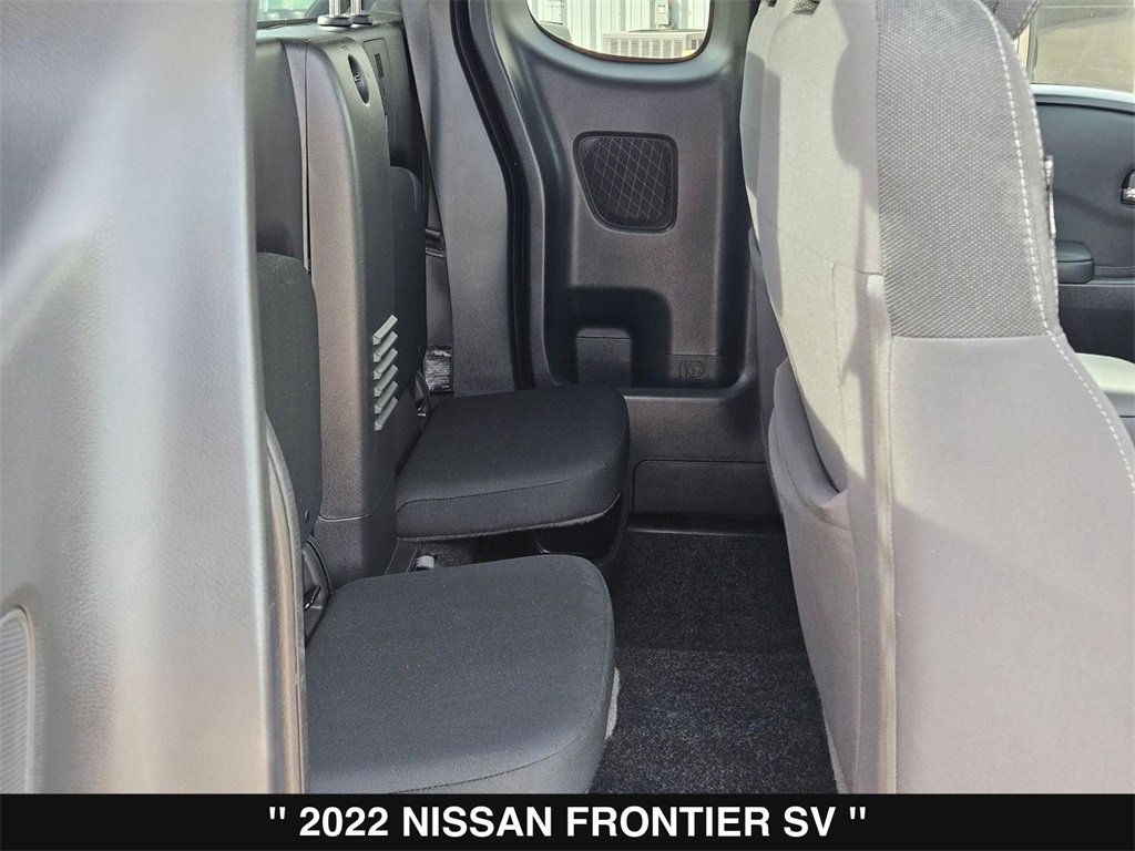 Used 2022 Nissan Frontier SV w/ Technology Package image 26