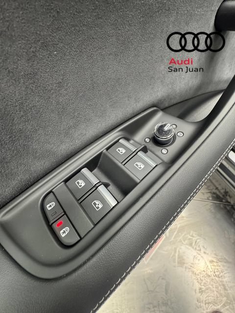 New 2026 Audi SQ8 Prestige AWD/4WD image 33