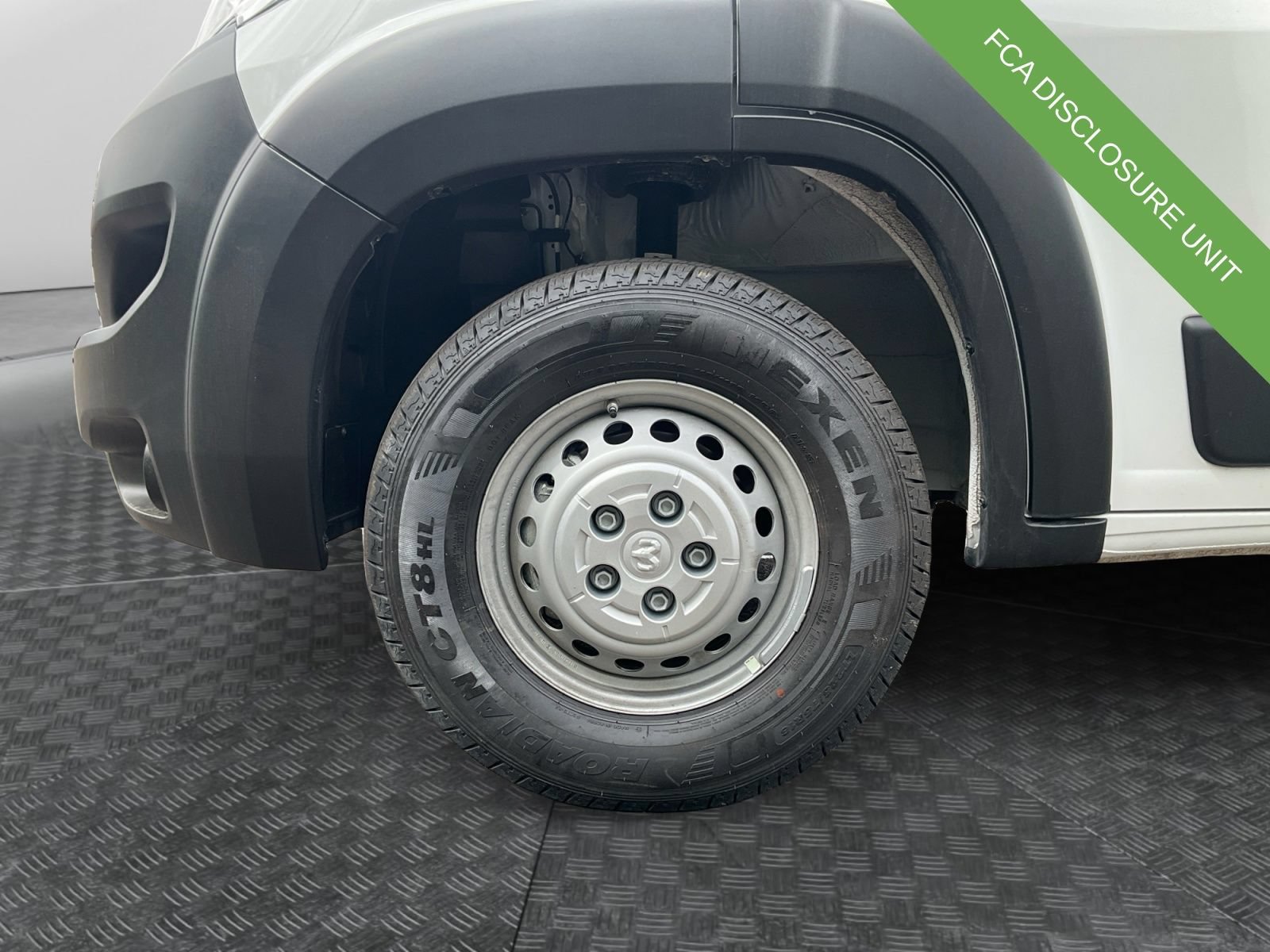 Used 2025 RAM ProMaster 1500 w/ Convenience Group FWD image 14