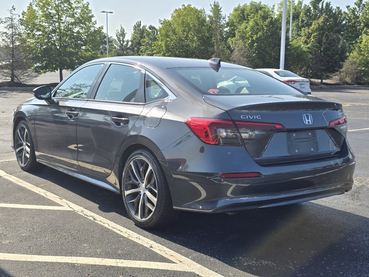 Used 2023 Honda Civic Touring image 5