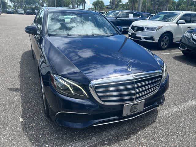 Used 2017 Mercedes-Benz E 300 4MATIC image 5