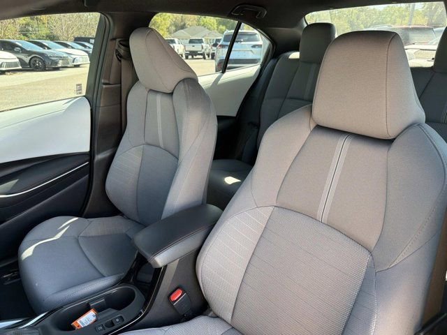 Certified 2025 Toyota Corolla SE image 10