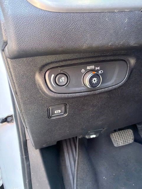 Used 2019 GMC Terrain SLE FWD image 13