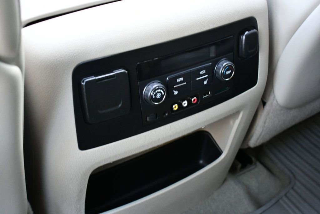 Used 2016 GMC Yukon Denali w/ Open Road Package image 58