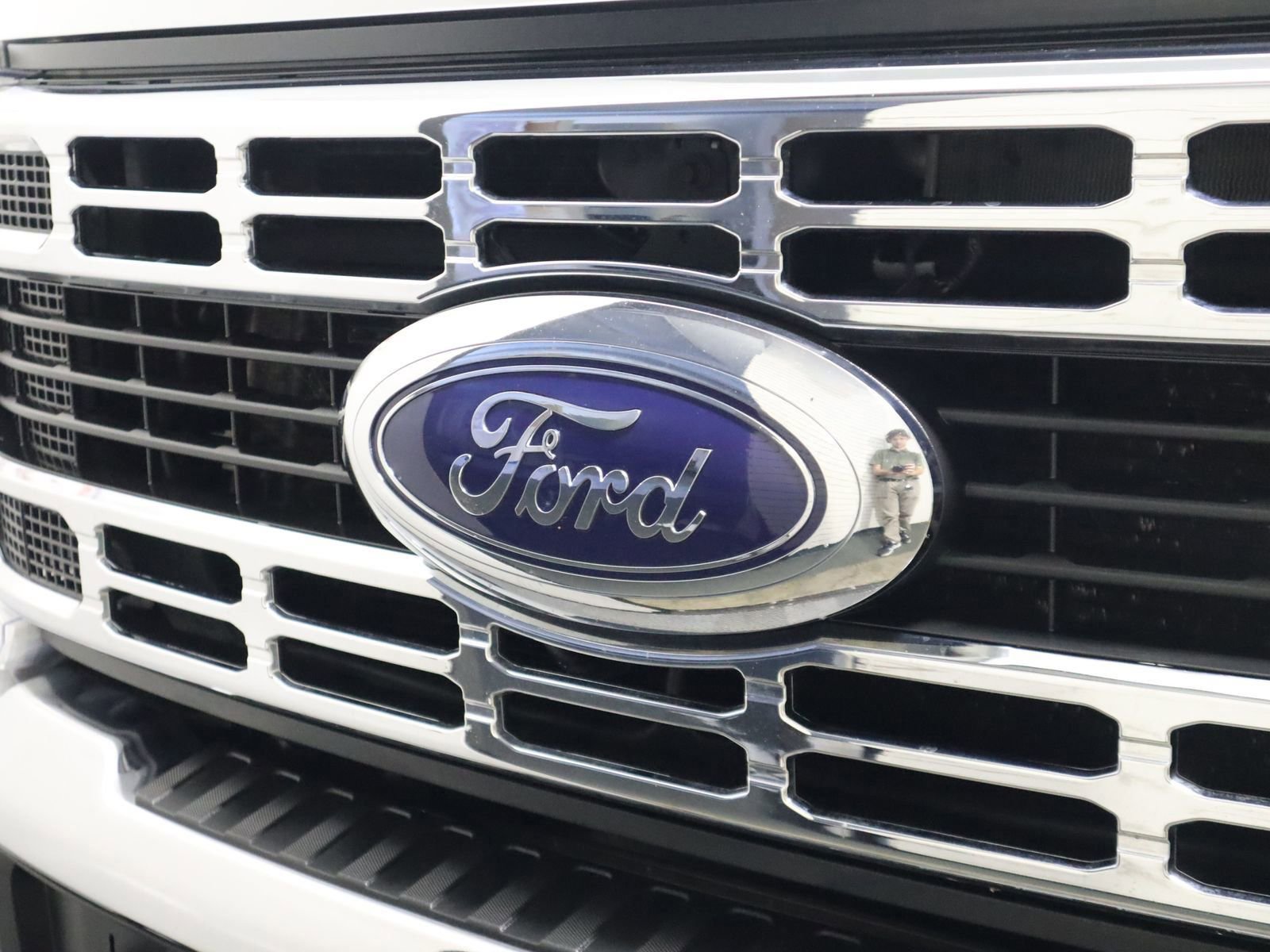 Used 2024 Ford F350 XLT image 21