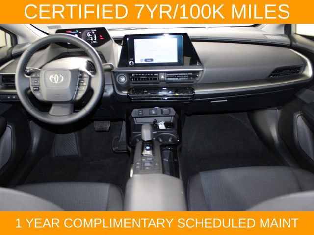 Used 2025 Toyota Prius LE FWD image 16